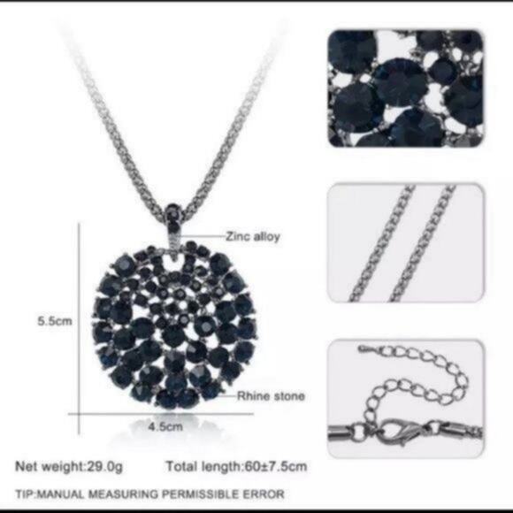 Women's Crystal Pendant Necklace - Picture 8 of 8